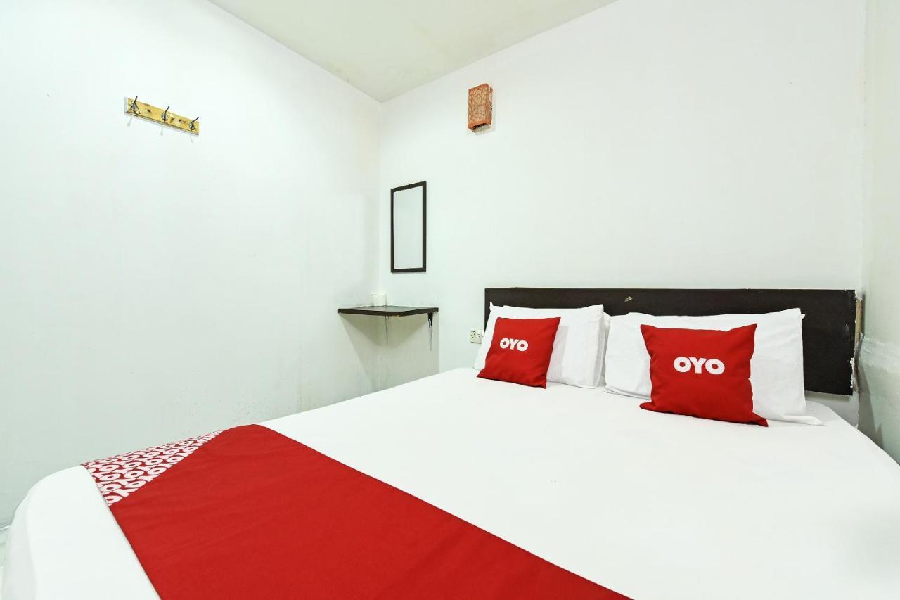 Oyo 90643 Gks Hotel Seremban Exterior photo