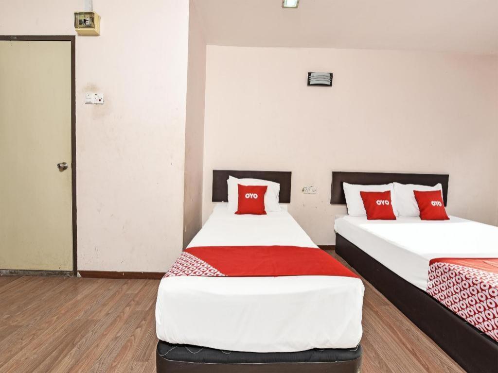Oyo 90643 Gks Hotel Seremban Exterior photo