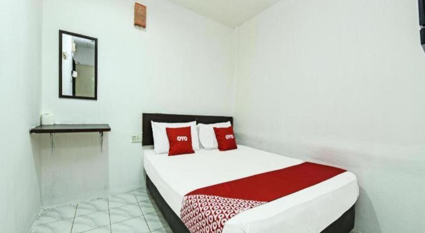 Oyo 90643 Gks Hotel Seremban Exterior photo