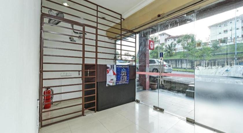 Oyo 90643 Gks Hotel Seremban Exterior photo